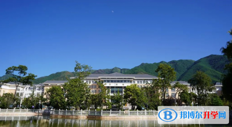 会泽县茚旺高级中学2021年招生办联系电话