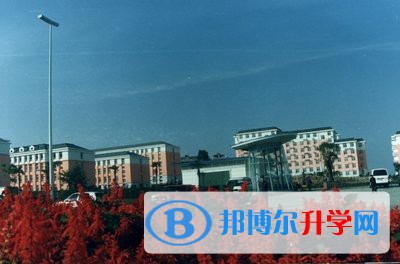 四川省绵阳南山中学2021年报名条件、招生要求、招生对象 