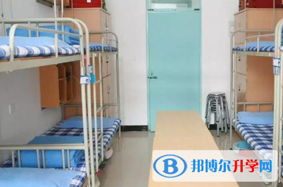 巴中升学网 巴中中考 巴中中考报考指南 / 正文 平昌县得胜中学宿舍
