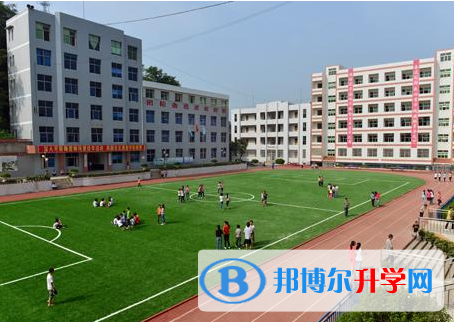平昌县云台中学2022年报名条件、招生要求、招生对象