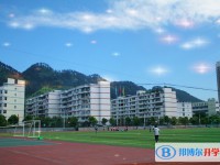 四川省筠连县中学2025年招生办联系电话