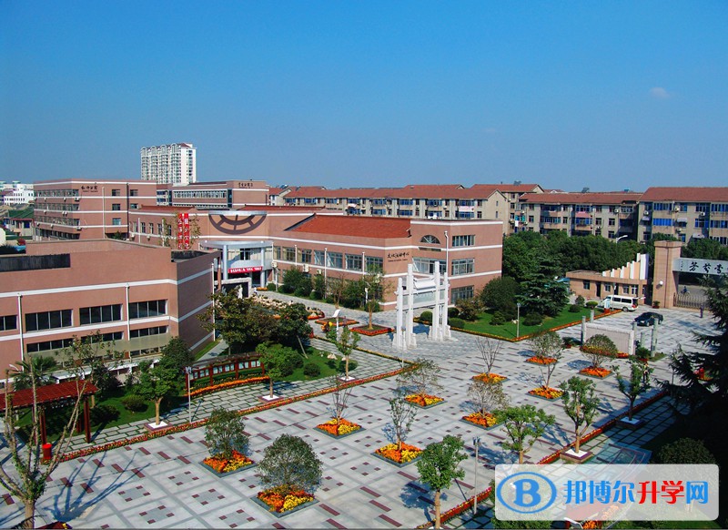 四川省岳池县罗渡中学2021年招生办联系电话 
