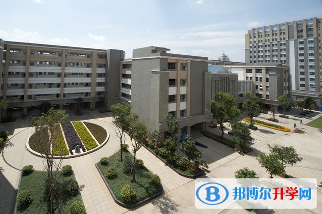 云南省昆明市第一中学2021年招生代码