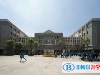 昆明市官渡区第一中学怎么样、好不好