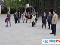 成都市第四十六中学2025年招生办联系电话