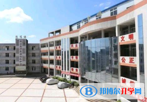 四川省安岳县龙台中学2022年报名条件、招生要求、招生对象