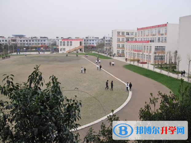 崇州市蜀城中学2022年报名条件、招生要求、招生对象