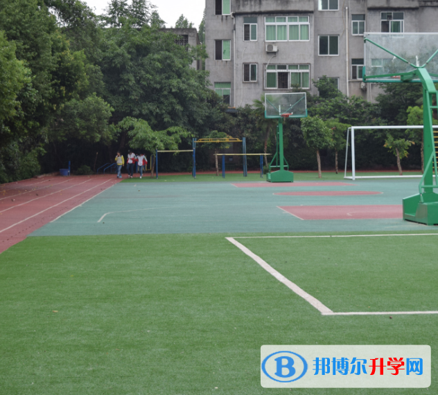 金堂县广兴镇中学2021年学费、收费多少