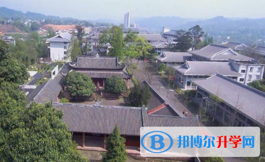 四川省名山中学2021年招生计划