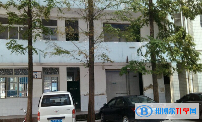 四川省仁寿县第二中学2022年学费、收费多少