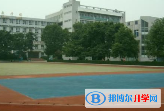 成都石室锦城外国语学校2022年排名