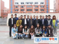 成都市青白江中学2025年学费、收费多少