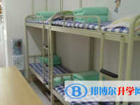 成都市大弯中学2025年宿舍条件
