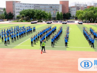 成都市龙泉一中2025年学费、收费多少