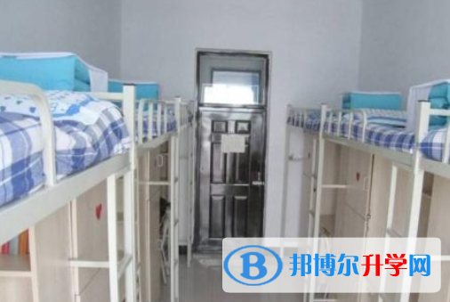 四川省泸州市第十六中学2021年宿舍条件