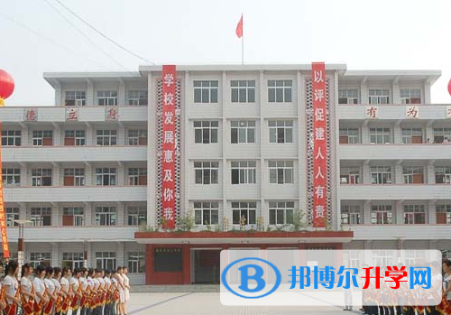 达州2022年中考成绩一般读什么学校