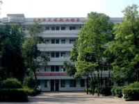 四川省中江县龙台中学2025年招生办联系电话