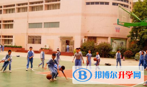 巴中2022年中考人数