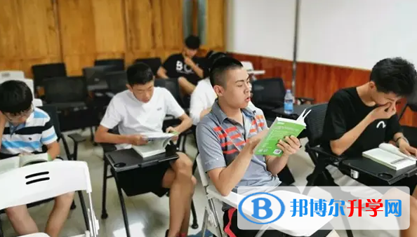  北京贝拉国际高中2022年报名时间