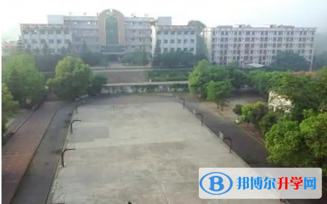 四川省内江市第十中学2022年招生办联系电话
