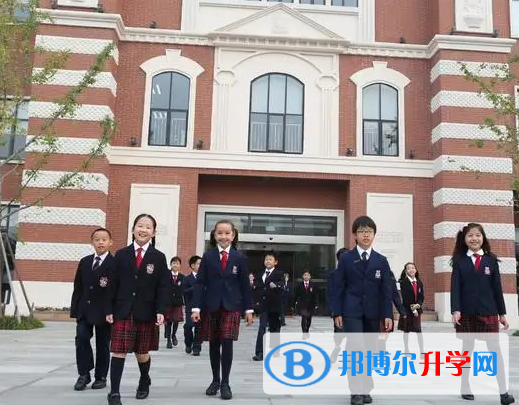  上海德威英国国际学校2022年入学条件