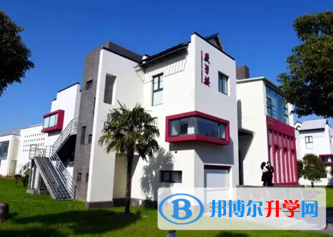 上海铭远双语高中2023年课程体系