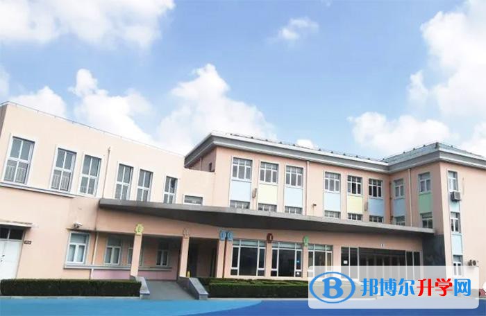 上海中芯国际学校2023年学费标准