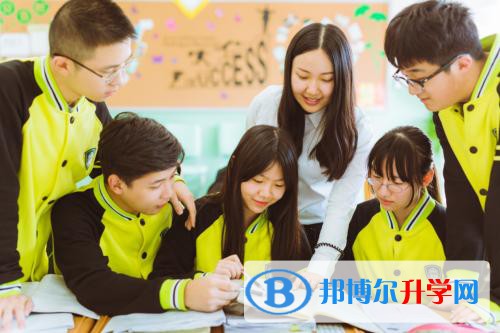 上海博华国际高中2023年录取分数线