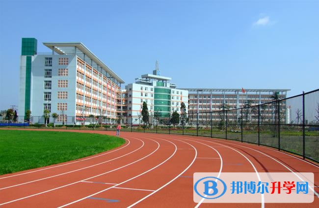 镇雄县第一中学2022年招生录取分数线
