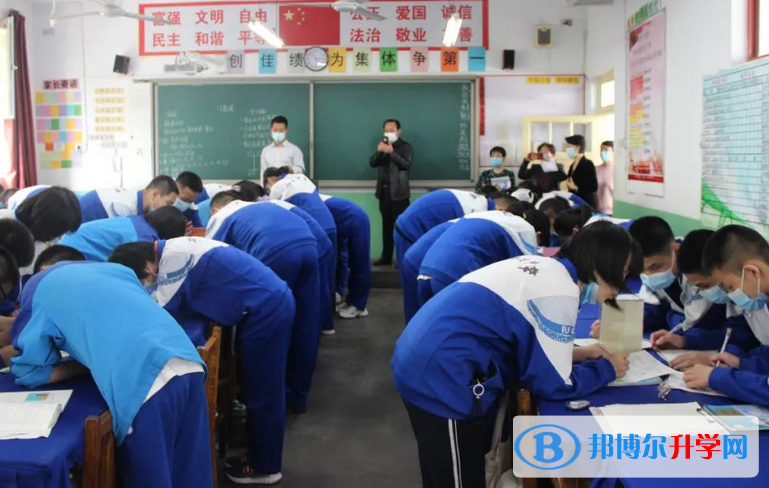 正定县弘文中学2023年报名条件、招生要求、招生对象