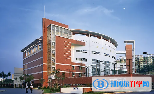 华南师范大学附属中学国际部2023年学费标准