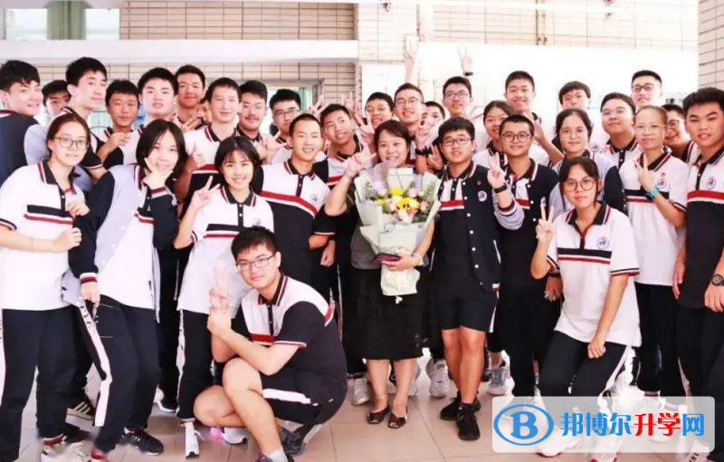 广州仲元中学国际班2023年课程体系