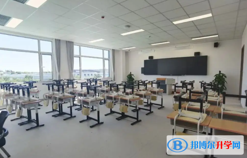 北京怀柔区第一中学2023年招生办联系电话
