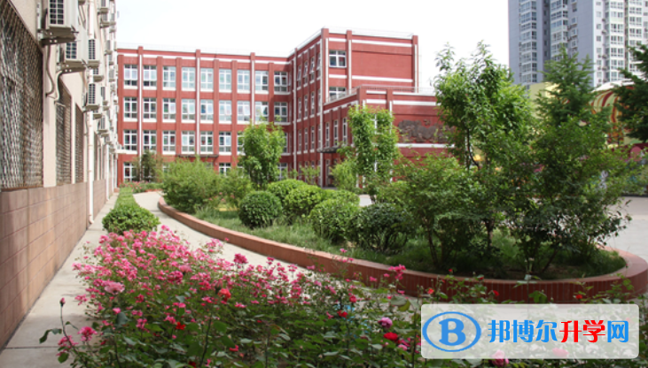 北京和平街第一中学2023年学费、收费多少 