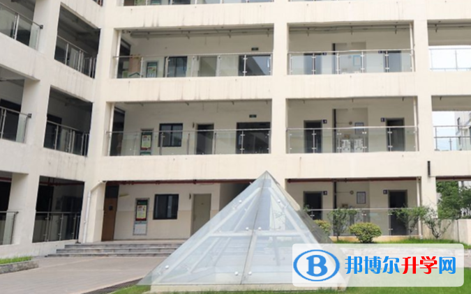 南京大厂高级中学2023年招生办联系电话 