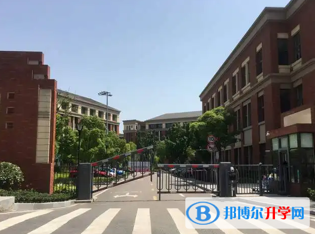重庆第八中学国际部2023年报名时间