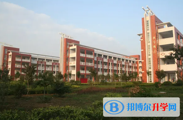重庆市万州龙驹中学2023年怎么样、好不好