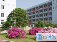 平阳县山门中学2025年招生办联系电话