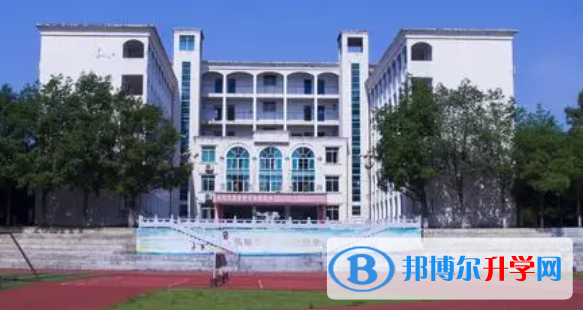 2022赤壁市南鄂高中录取分数线（2023参考）
