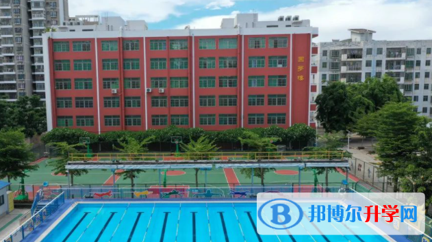 海南省农垦中学2023年学费、收费多少 