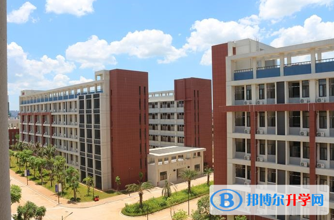 2023北京师范大学海口附属学校多少钱(学费明细)