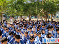 乐东县冲坡中学地址在哪里，哪个地区，哪个城市?