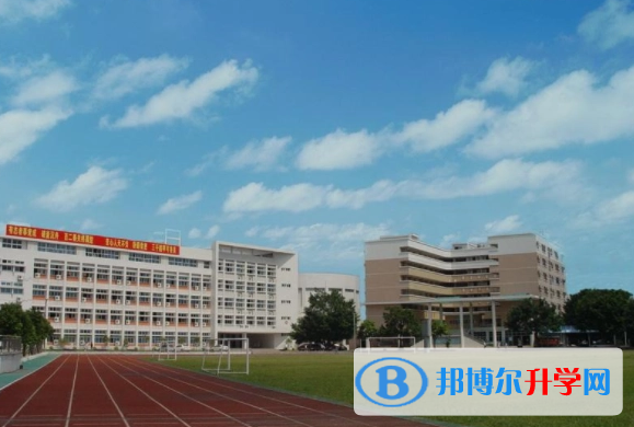 2023三水区华侨中学多少钱(学费明细)