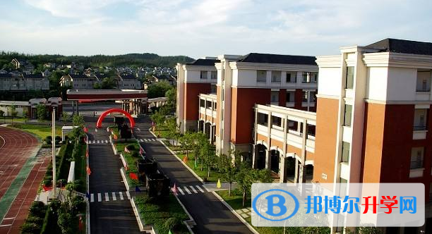 2023年杭州外国语学校剑桥高中课程体系