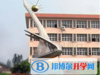 青龙满族自治县第一中学地址，乘车路线