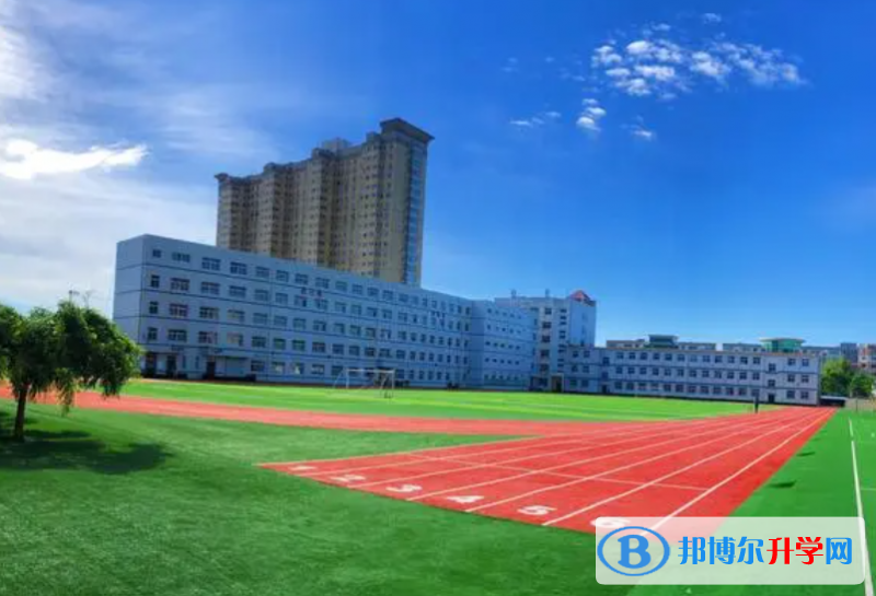 秦皇岛市新世纪高级中学怎么样、好不好