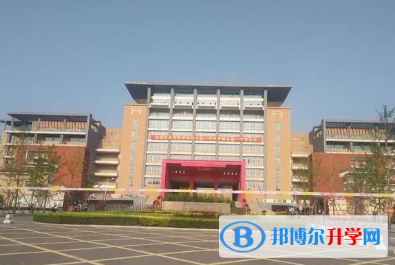 邯郸市第一中学地址，乘车路线
