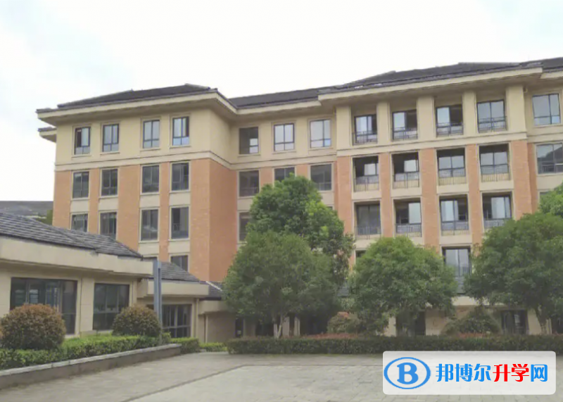 2023年富阳中学国际部课程体系