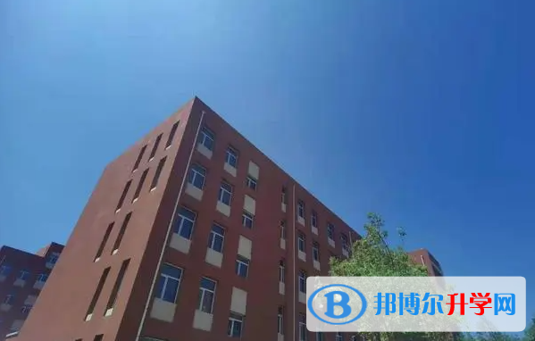 张家口市第四中学地址，乘车路线