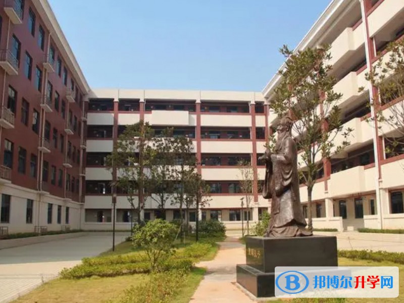 湖南师范大学附属中学地址，乘车路线